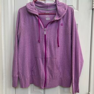CHAMPION HOODIE. LILAC. LARGE. GREAT COLOR